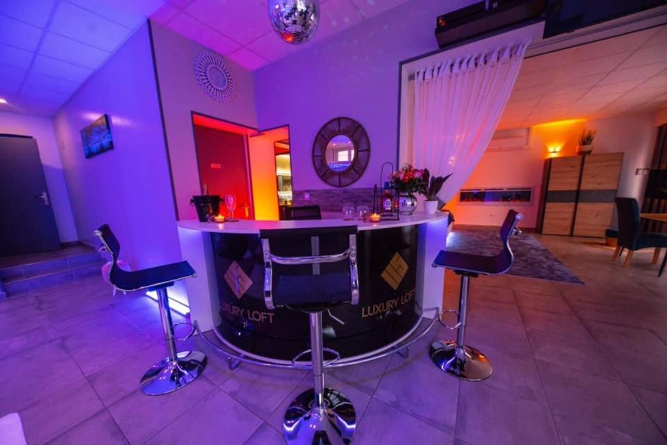 Loft Privatif Avec Jacuzzi Et Sauna แซ็ง-ดิซีเย ภายนอก รูปภาพ